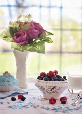 ceramic vase product white